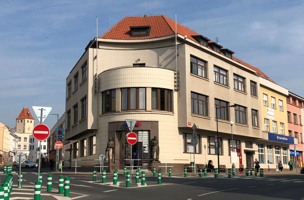 Pronájem kanceláře 11m2, Pražská ul. Mělník