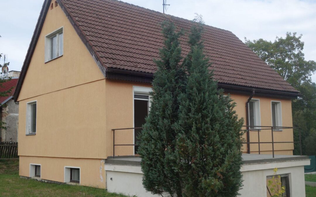 Rodinný dům se zahradou v&nbsp;klidné části Staré Vody, ihned volný a&nbsp;obyvatelný